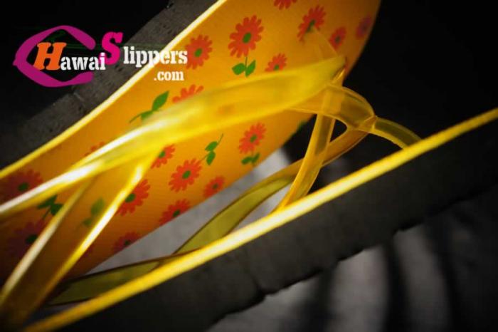 Ladies Yellow Flower Flip Flops 15