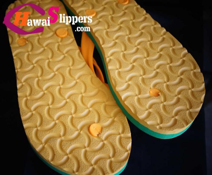 Thailand Manufactured Rubber And Eva Slipper With Pvc Strap